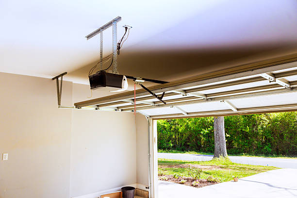 Top rated local Garage Door Panel Replacement specialists in Crosby, TX